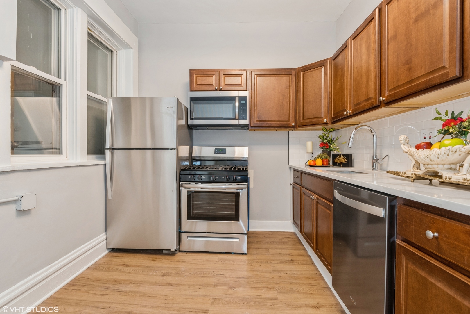 3542 N Halsted Street Property Photo 40