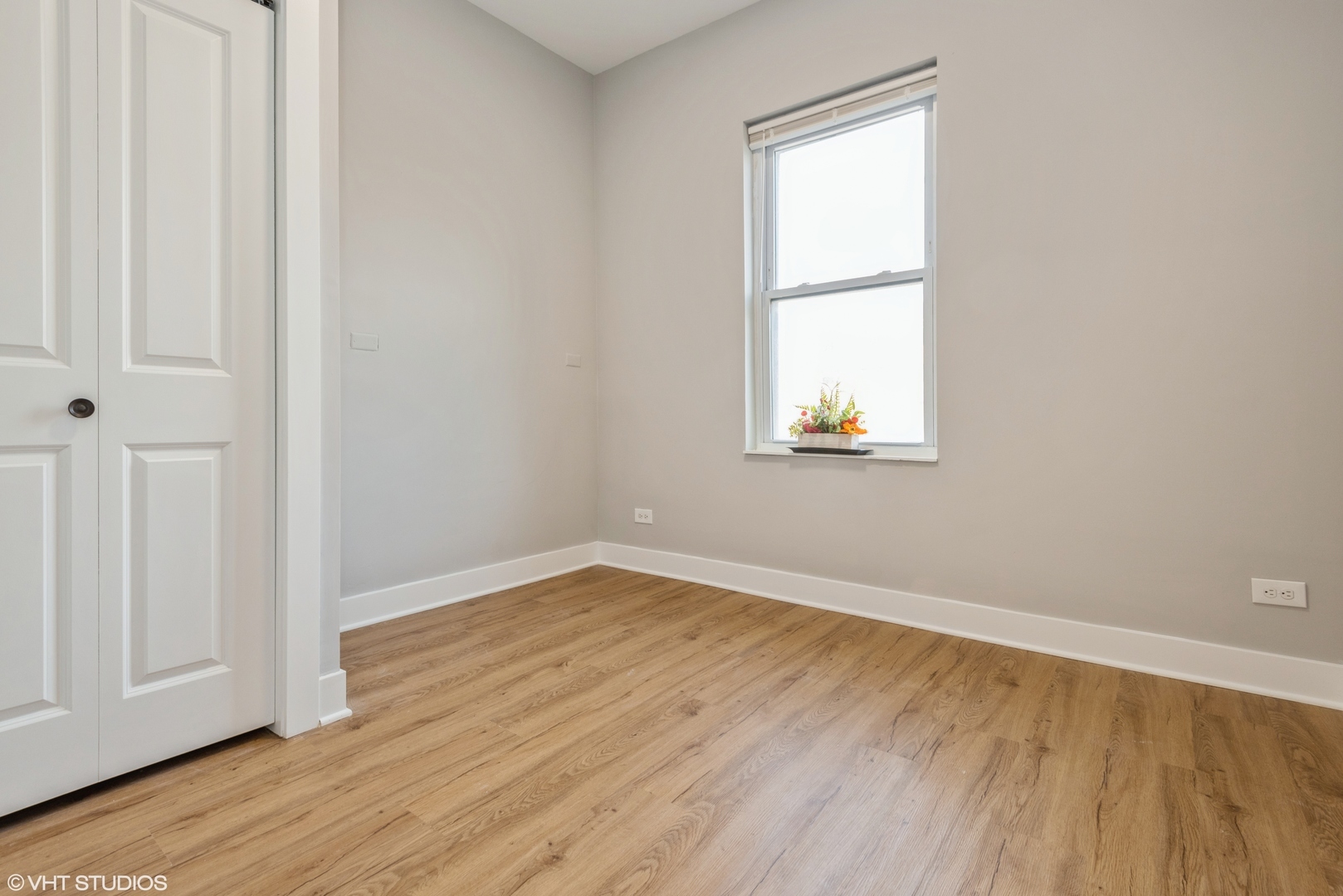 3542 N Halsted Street Property Photo 43