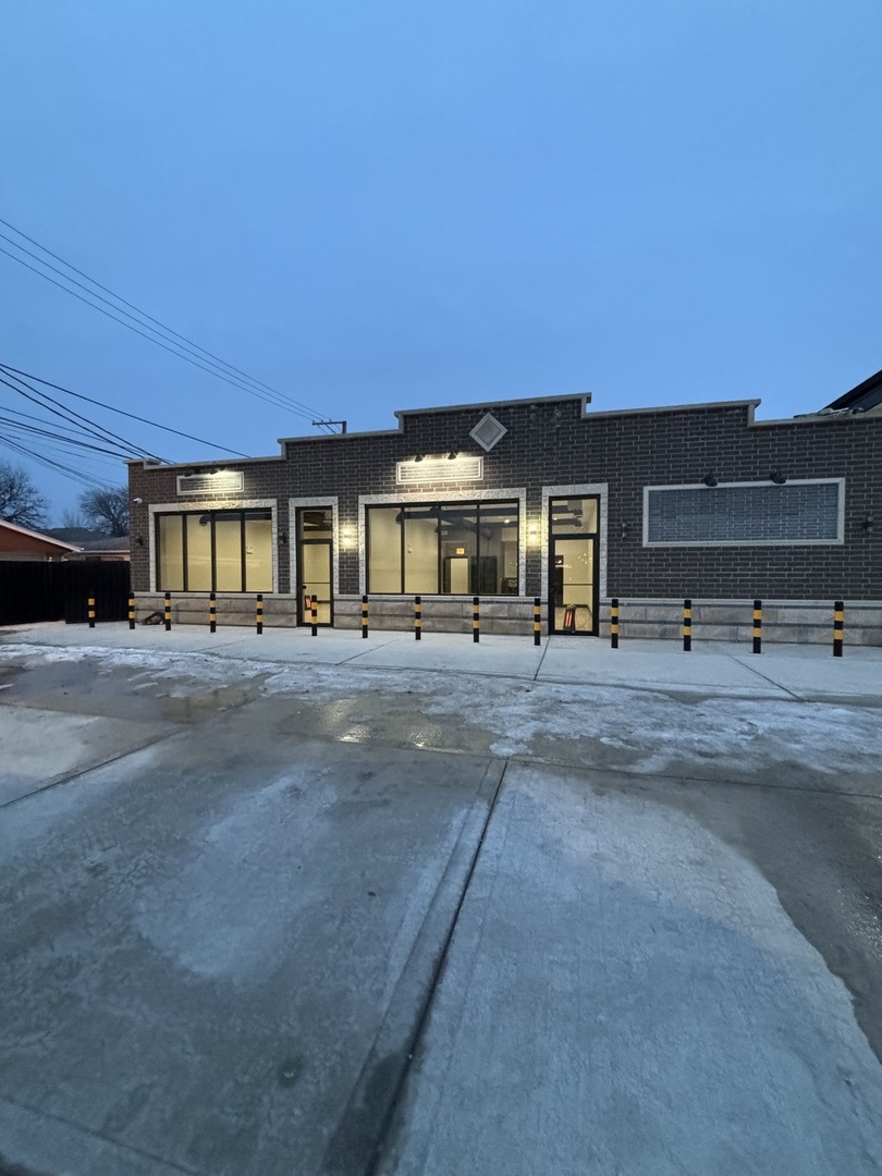 5033 S Cicero Avenue 1 Property Photo 4