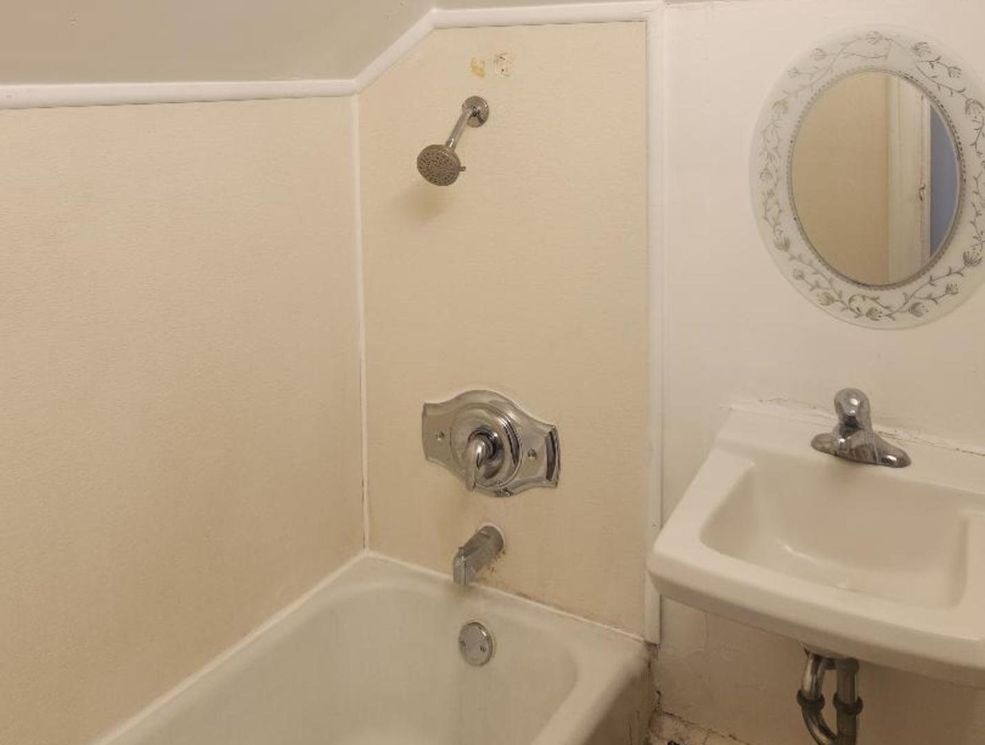 345 Augusta Avenue Property Photo 12