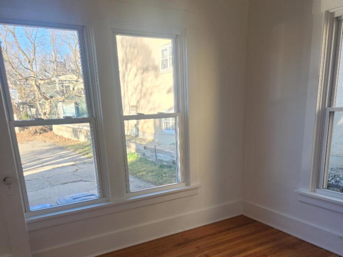 345 Augusta Avenue Property Photo 17