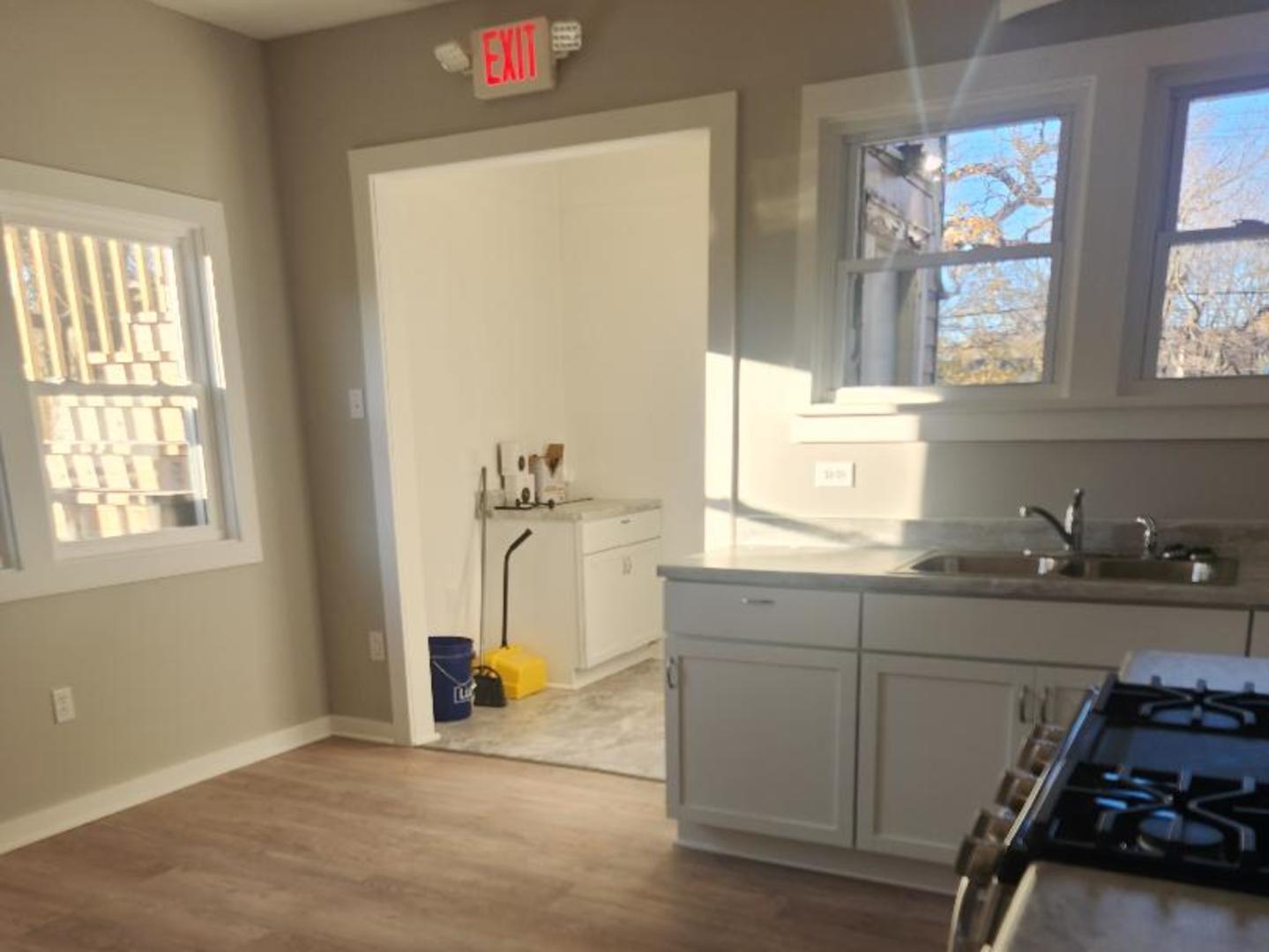 345 Augusta Avenue Property Photo 21