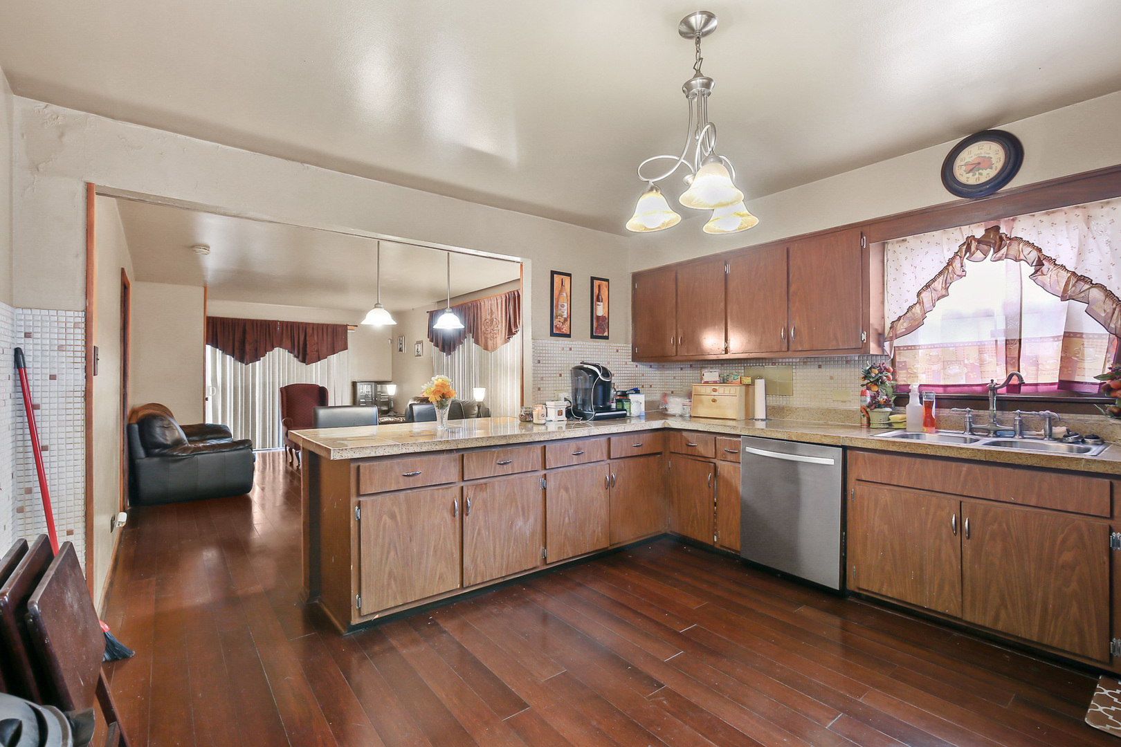 12544975 Property Photo 7