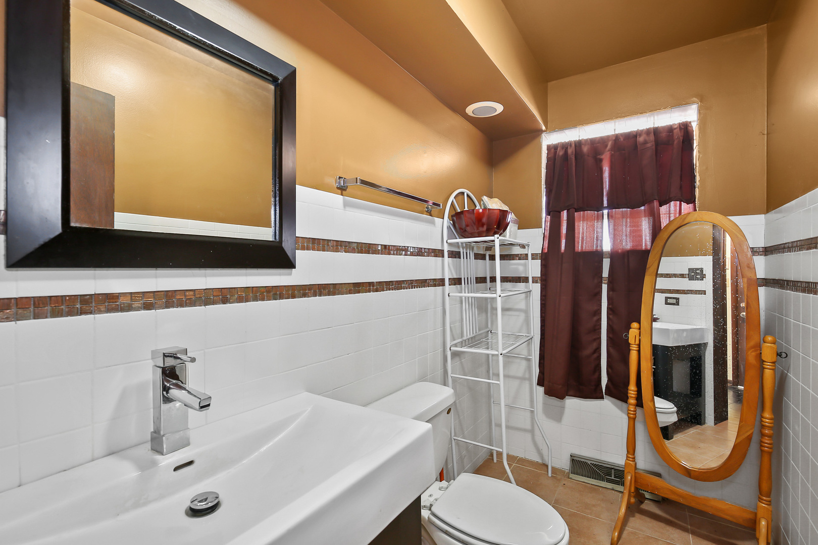 12544975 Property Photo 17
