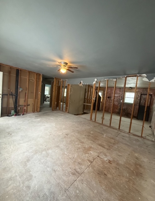 20 Academy Street Property Photo 11