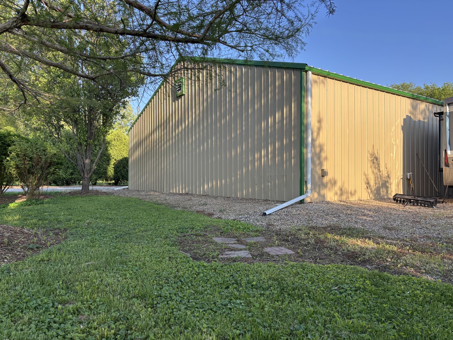 12545248 Property Photo 22