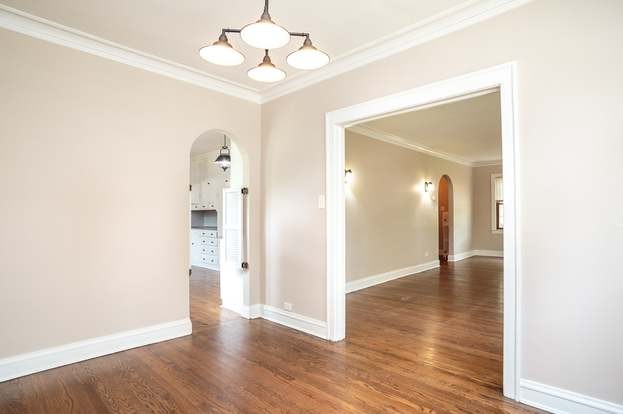 12001 Greenwood Avenue Property Photo 6