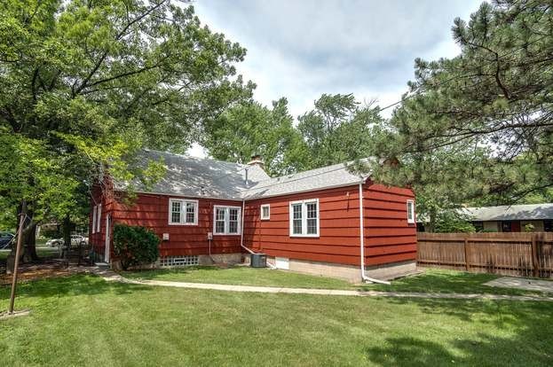 12001 Greenwood Avenue Property Photo 12