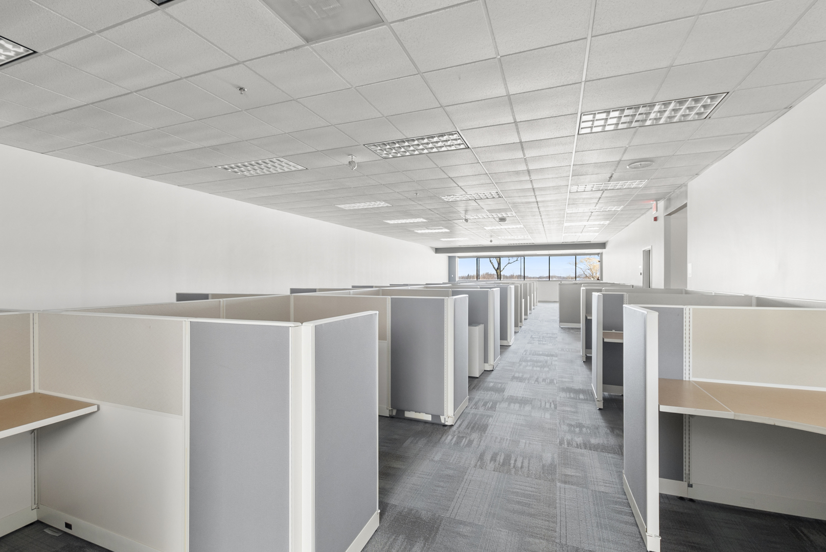 200 Applied Parkway Property Photo 3