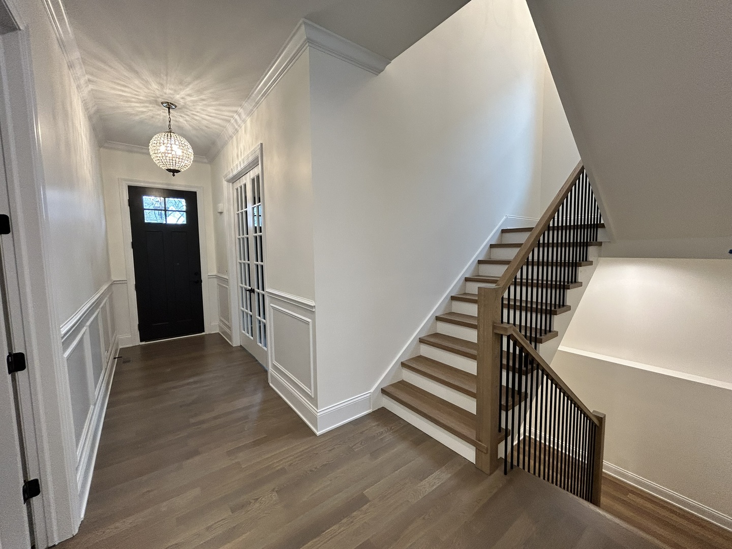 769 S Fairview Avenue Property Photo 2