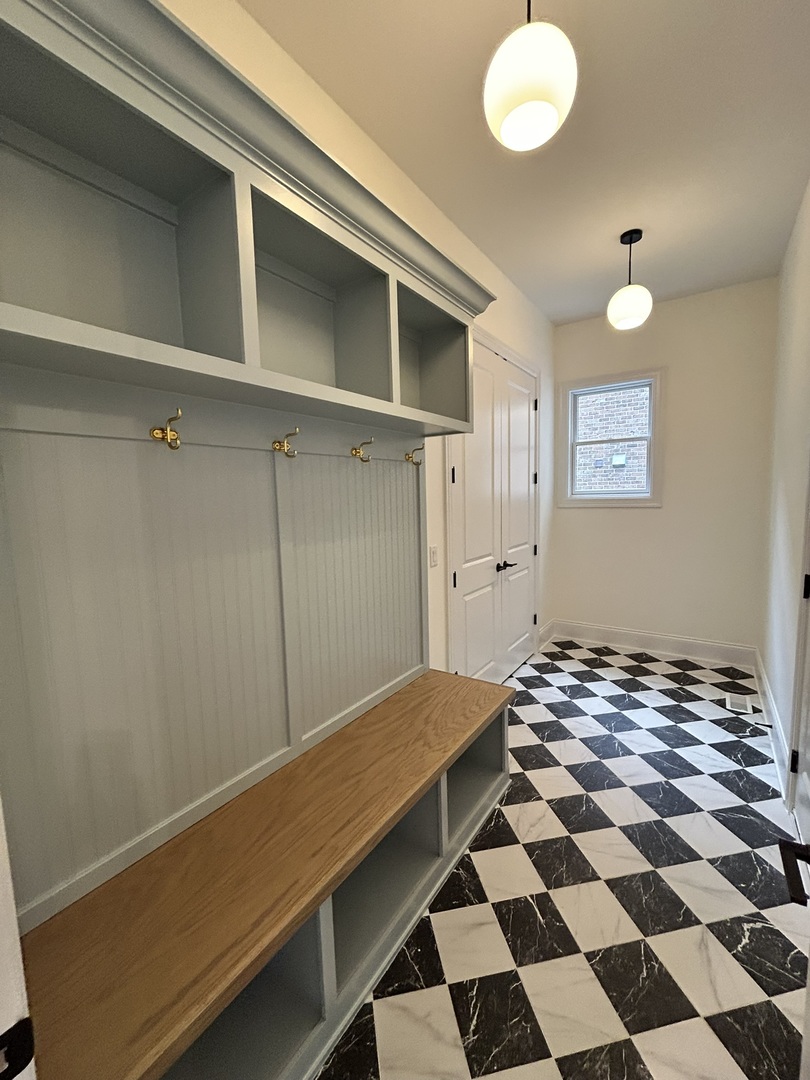 769 S Fairview Avenue Property Photo 10