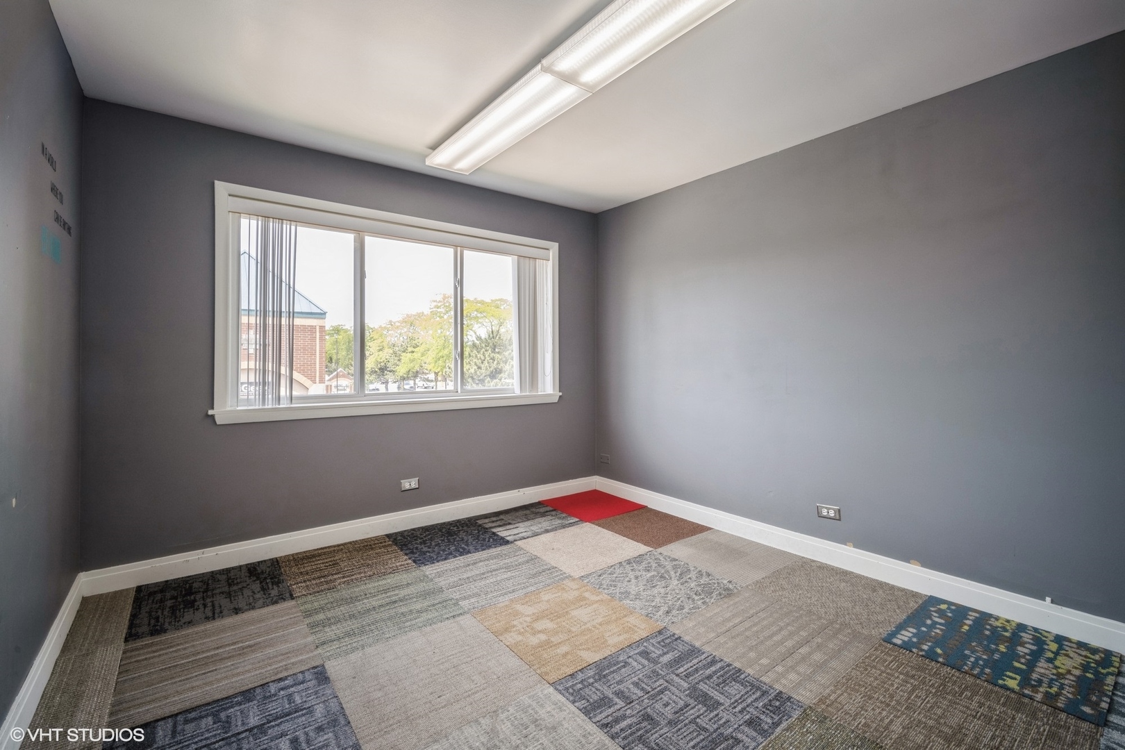 8755 Trumbull Avenue Property Photo 10