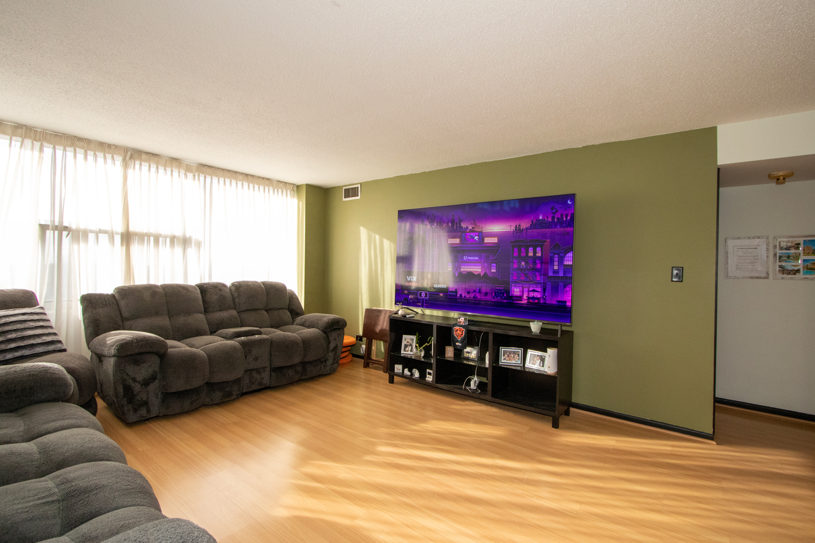 7234 W North Avenue 807 Property Photo 3