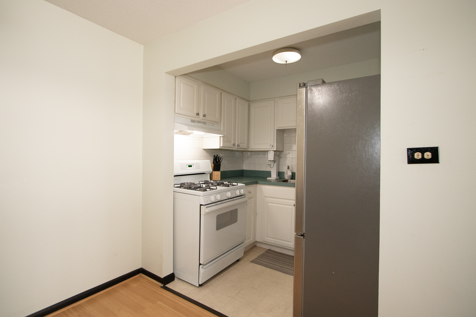7234 W North Avenue 807 Property Photo 8
