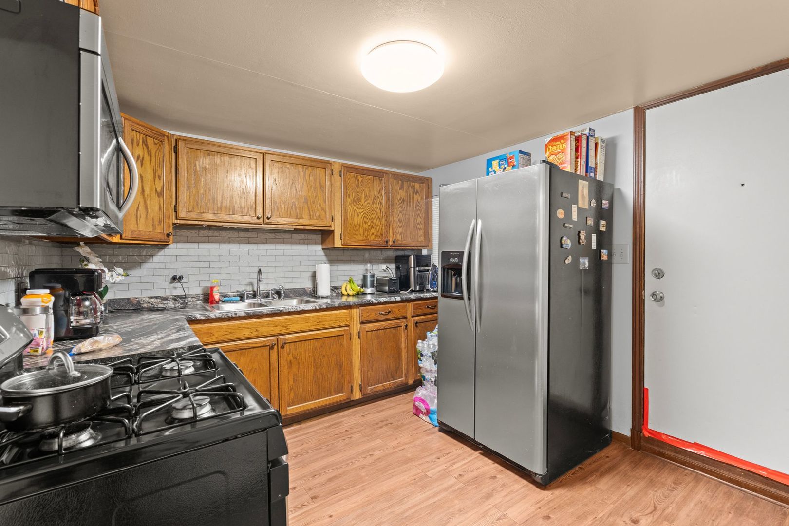 6037 S Champlain Avenue Property Photo 19