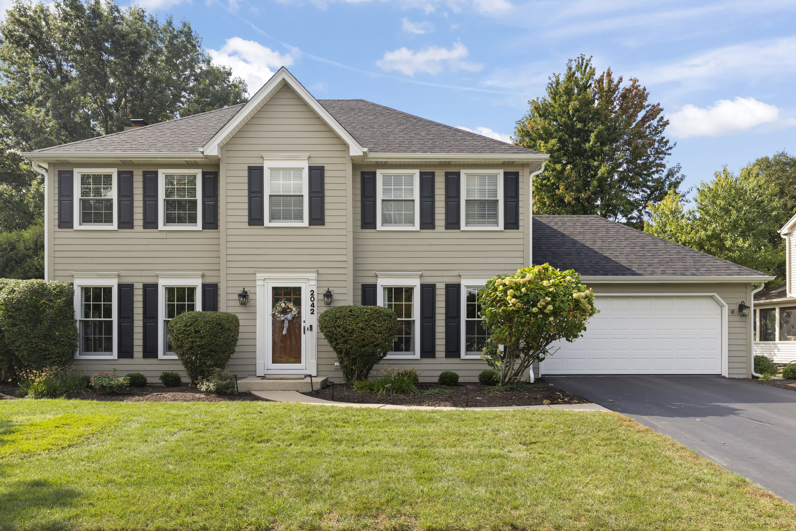 2042 Richton Drive Property Photo 1