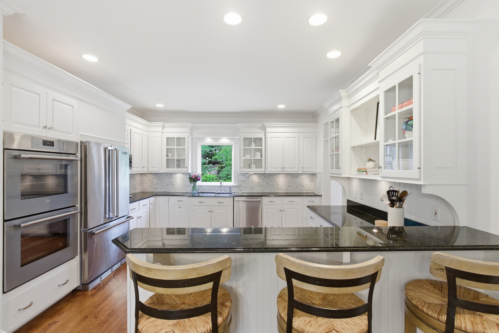 146 Franklin Street Property Photo 9