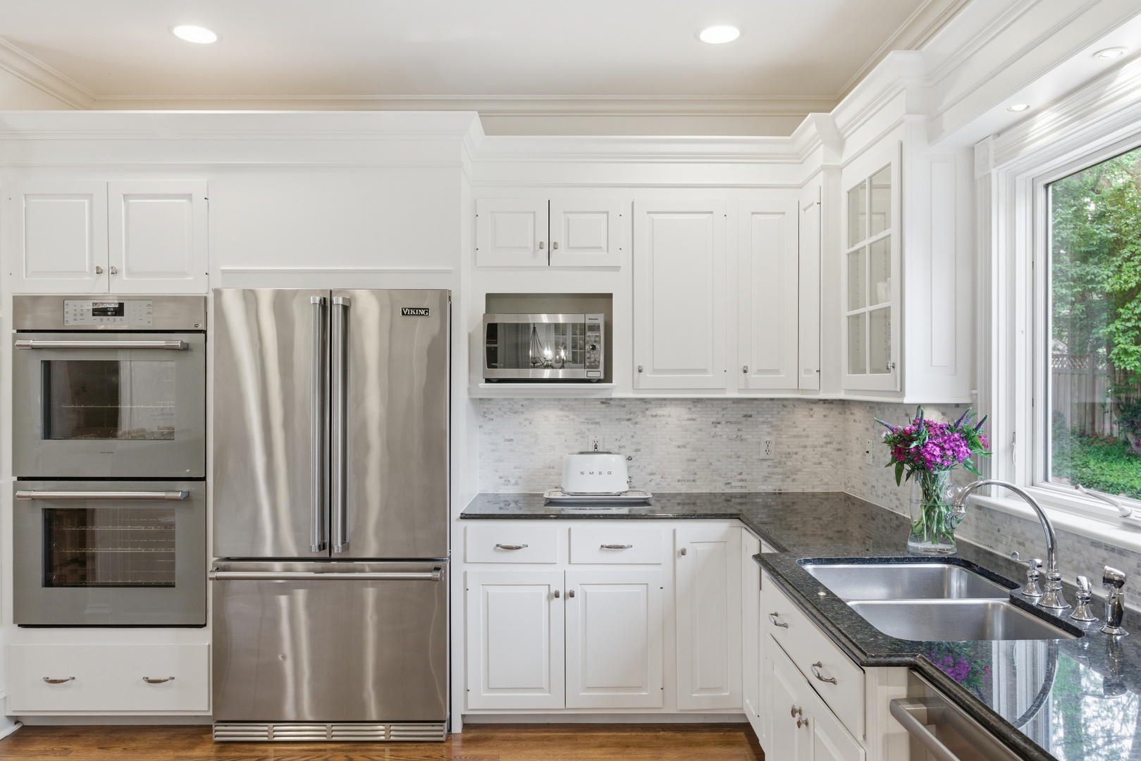 146 Franklin Street Property Photo 10