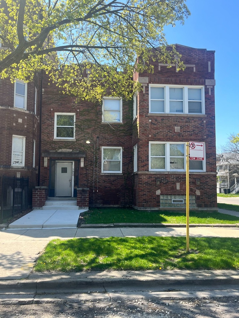 7800 S Burnham Avenue 1F Property Photo 1