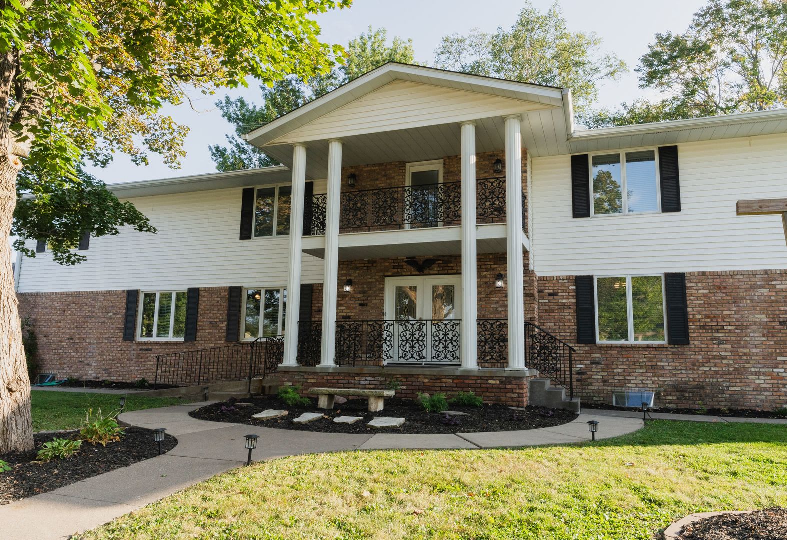 807 3rd Street Property Photo 1