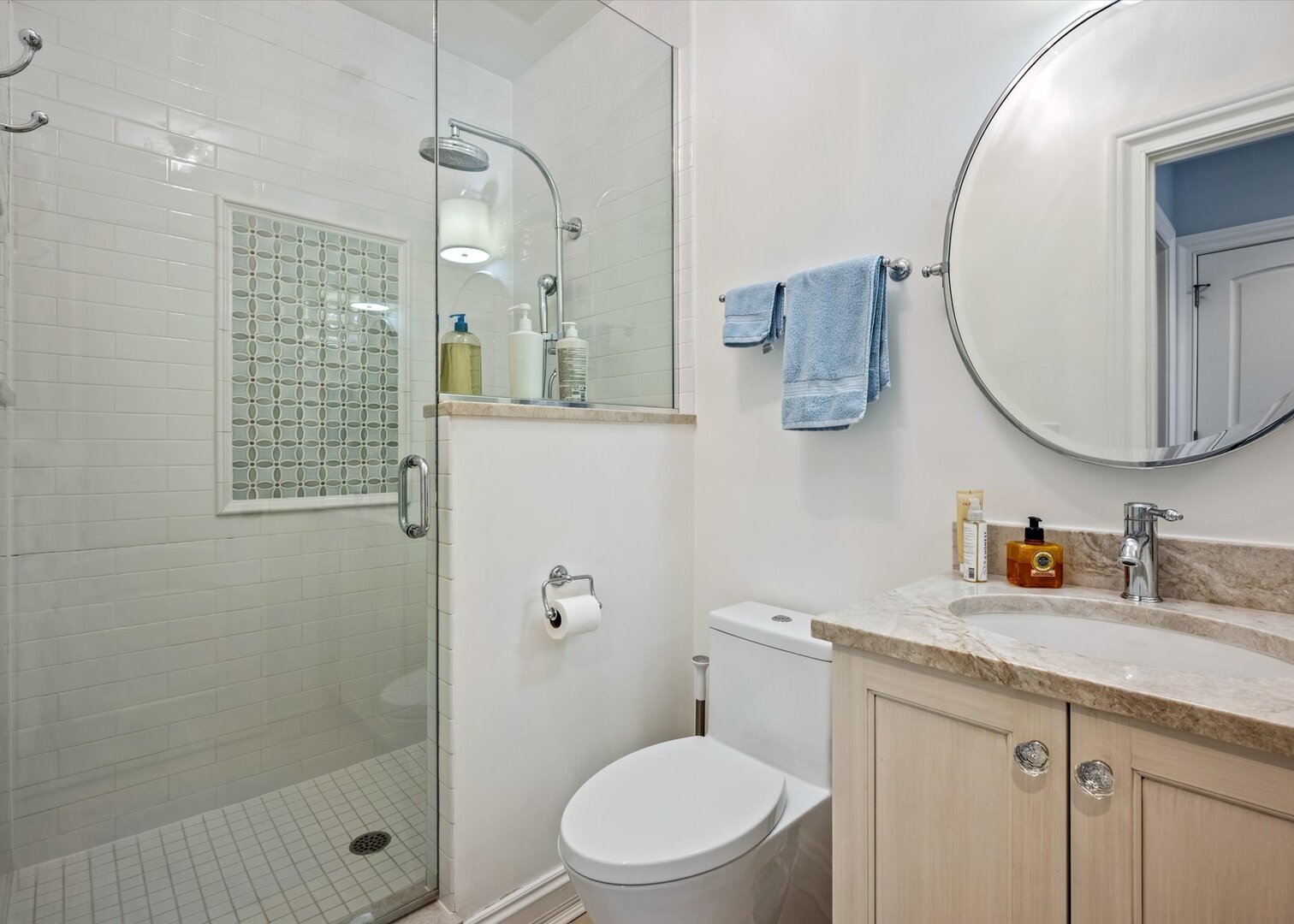 441 W Deming Place Property Photo 38
