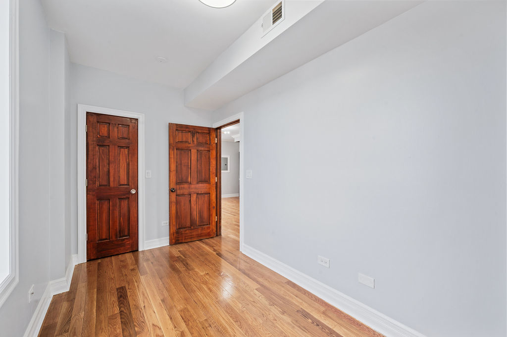 3100 W 39th Place Property Photo 13