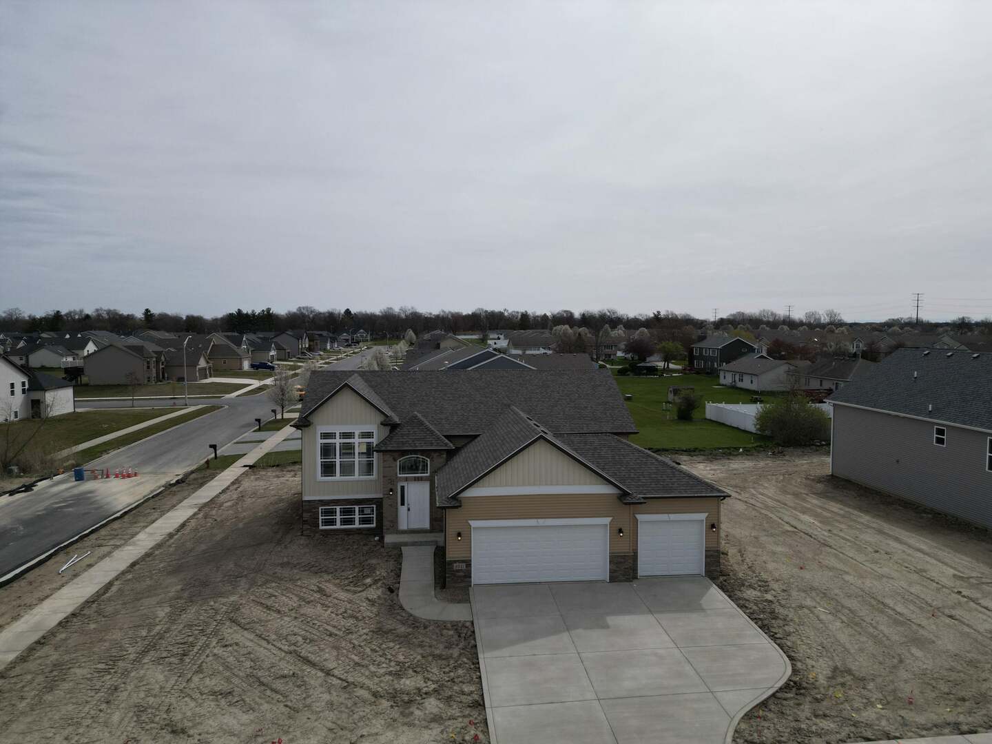 8240 Dylan Drive Property Photo 17