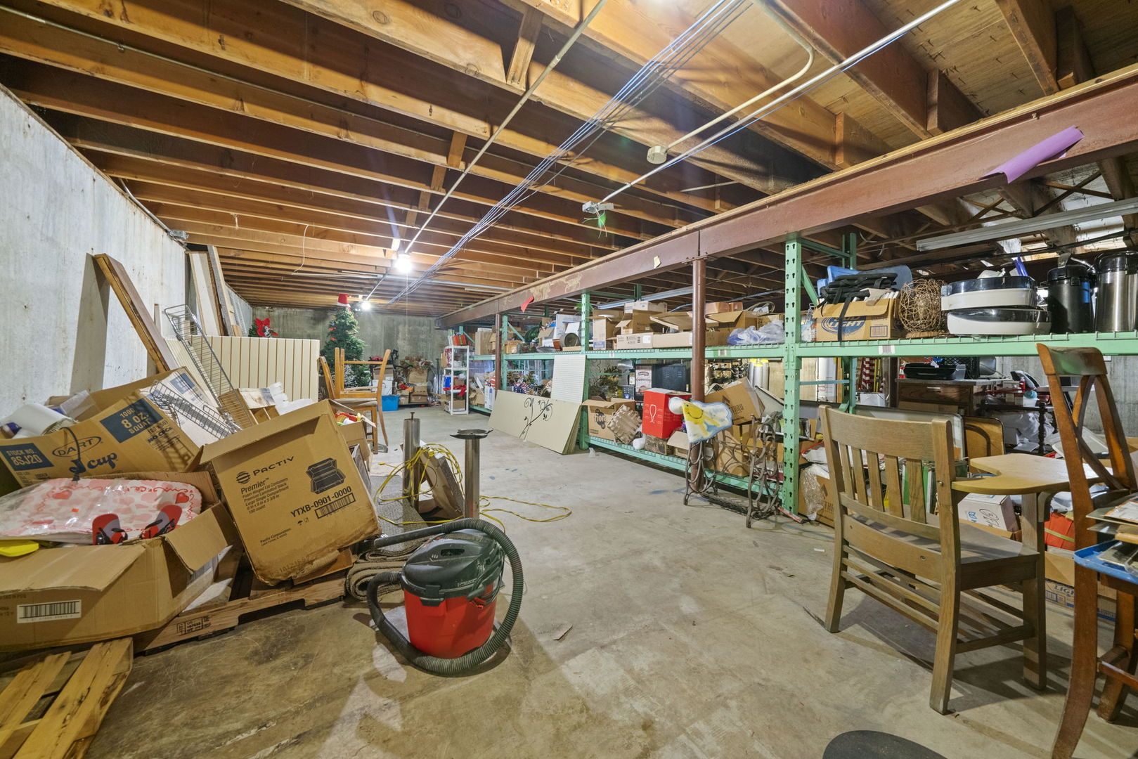12 Main Street Property Photo 31