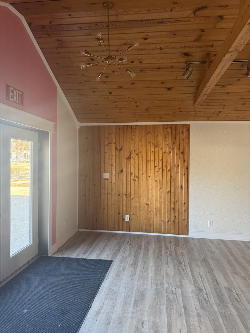 221 W Galena Avenue Property Photo 6