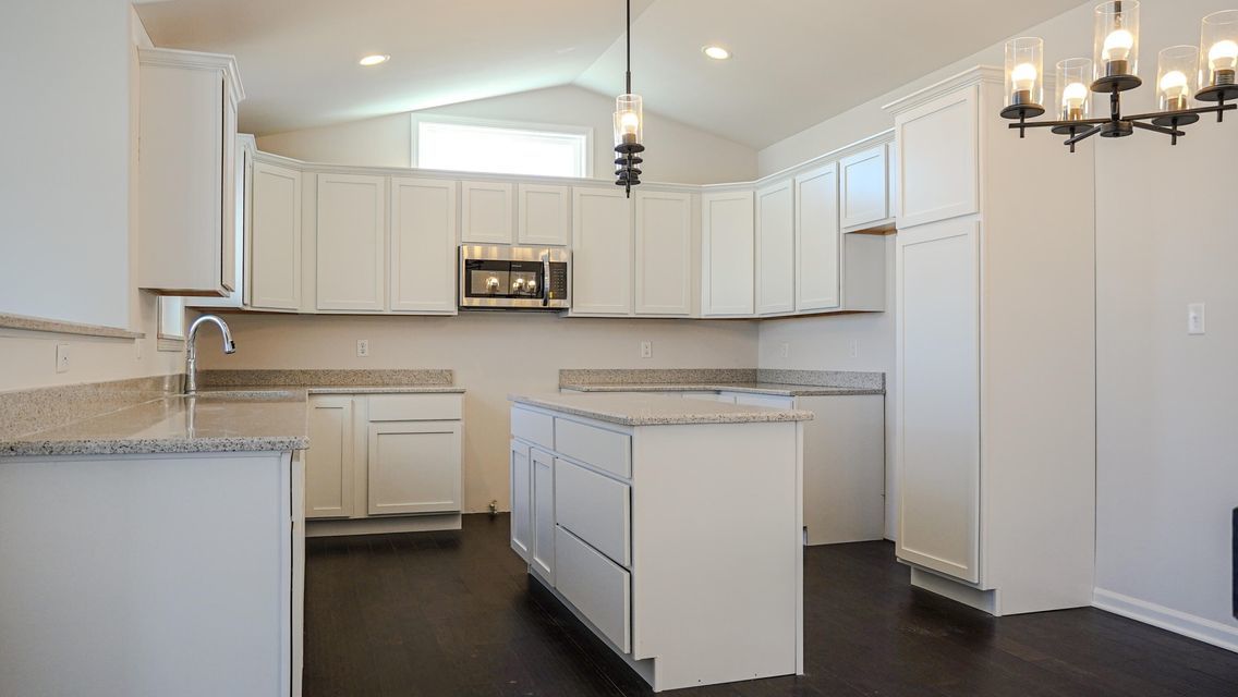 8246 Dylan Drive Property Photo 6
