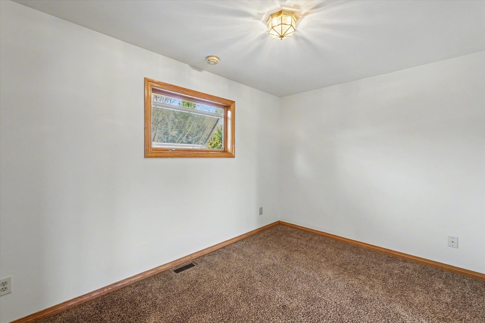 2404 N Nottingham Court Property Photo 45