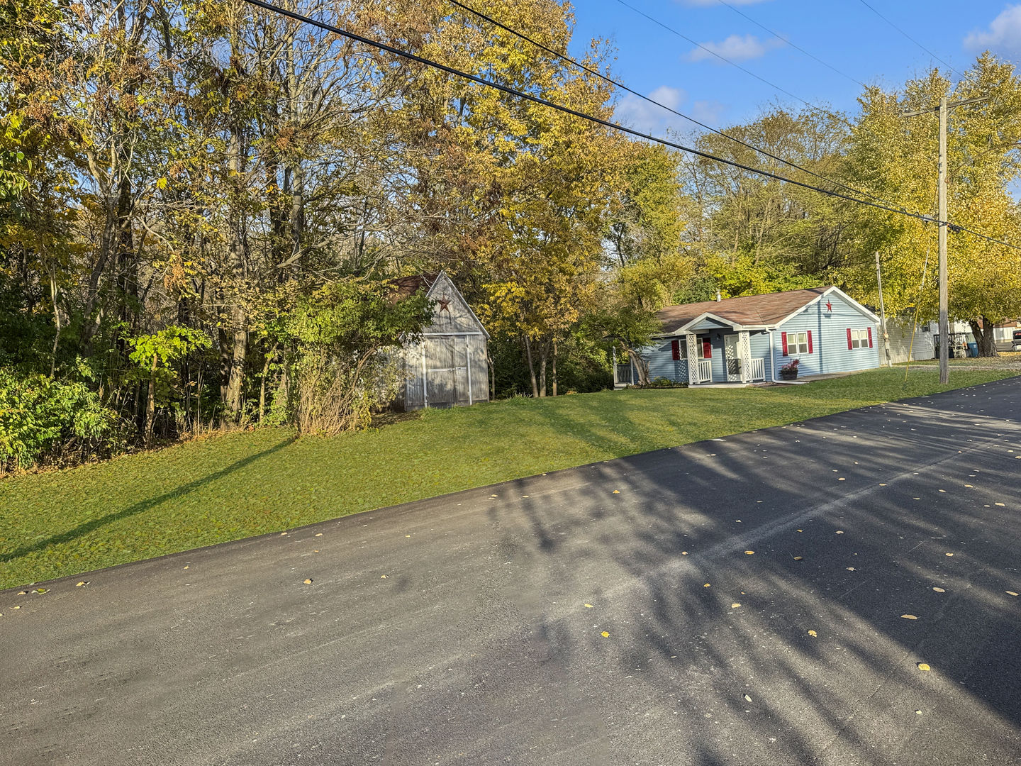 200 E Grove Street Property Photo 42