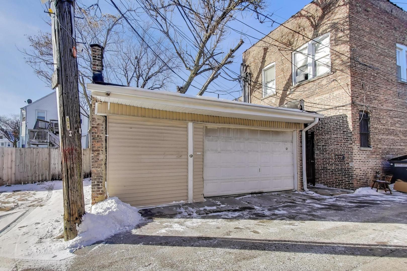 759 N Pine Avenue Property Photo 13