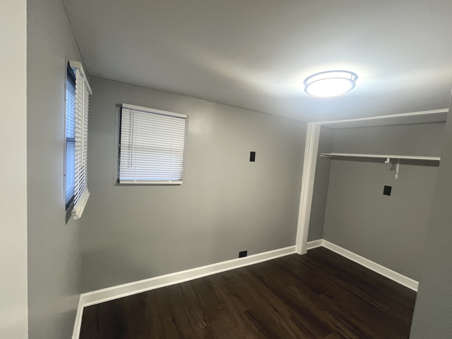 9001 S Cicero Avenue 189 Property Photo 11