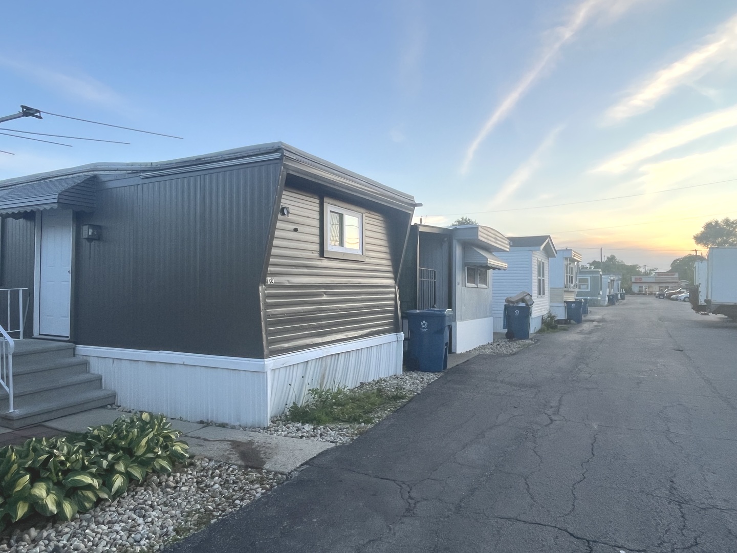 9001 S Cicero Avenue 189 Property Photo 15