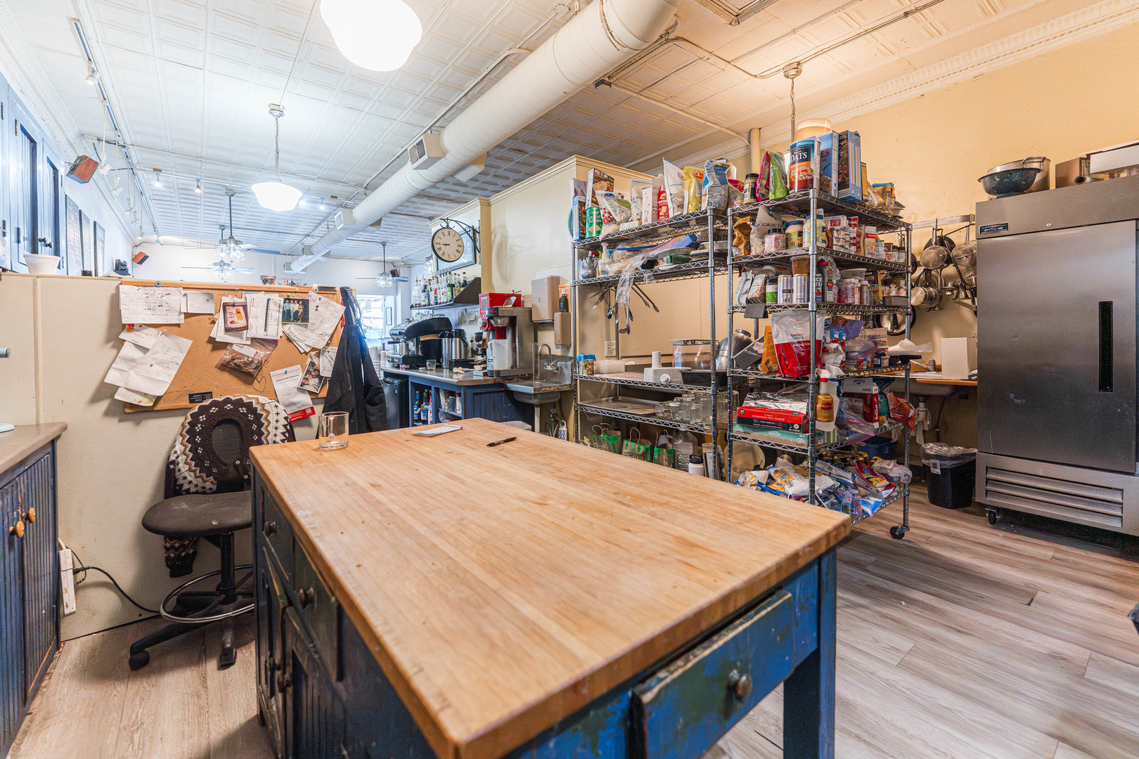 12548067 Property Photo 16