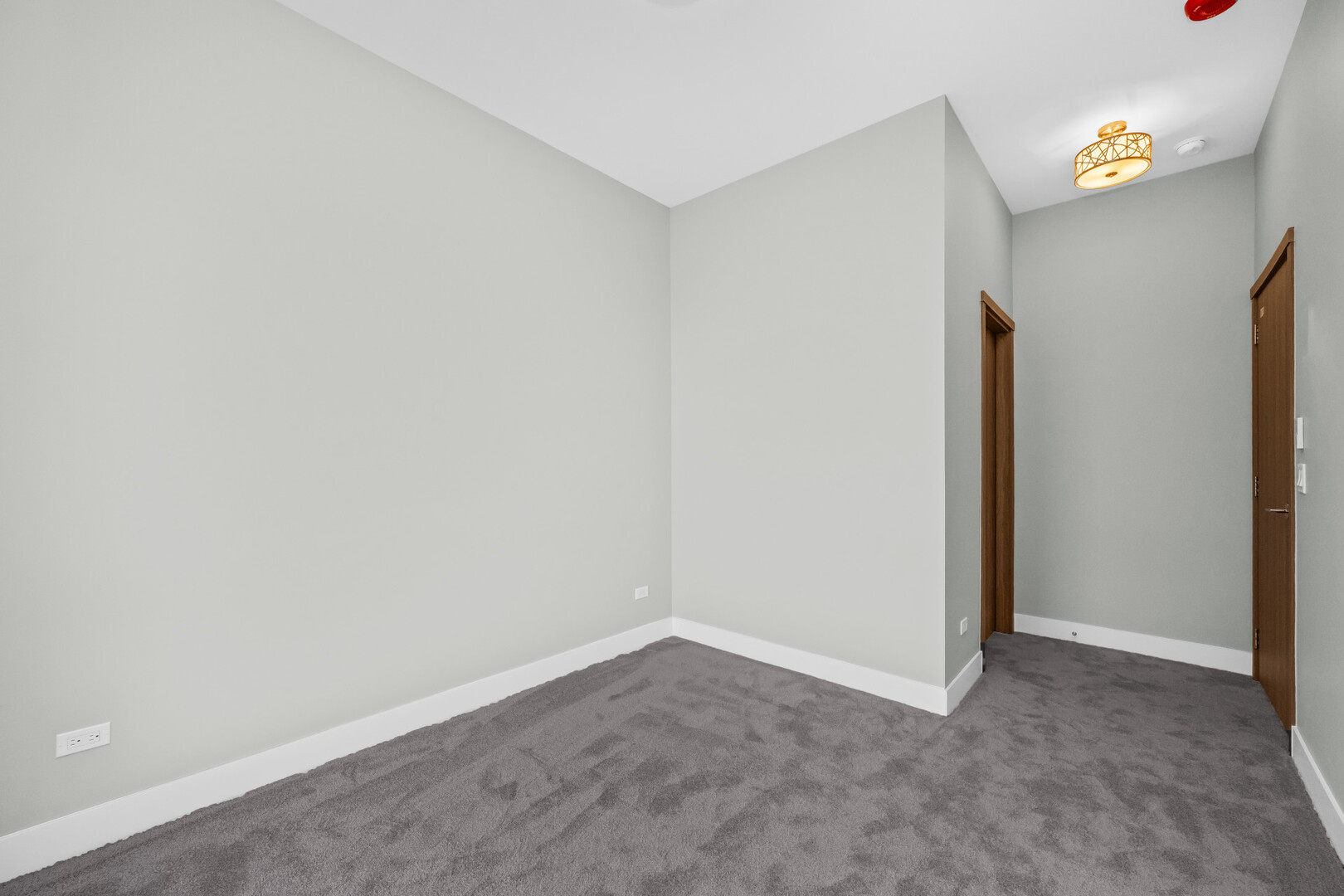 839 Madison Street 206 Property Photo 11