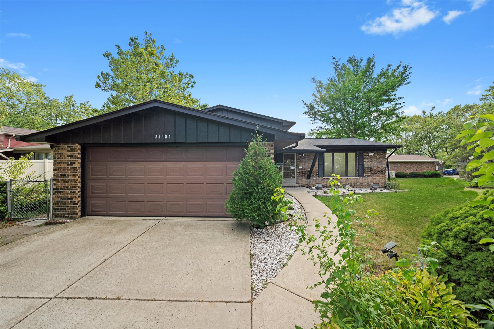 22434 Pleasant Drive Property Photo 1