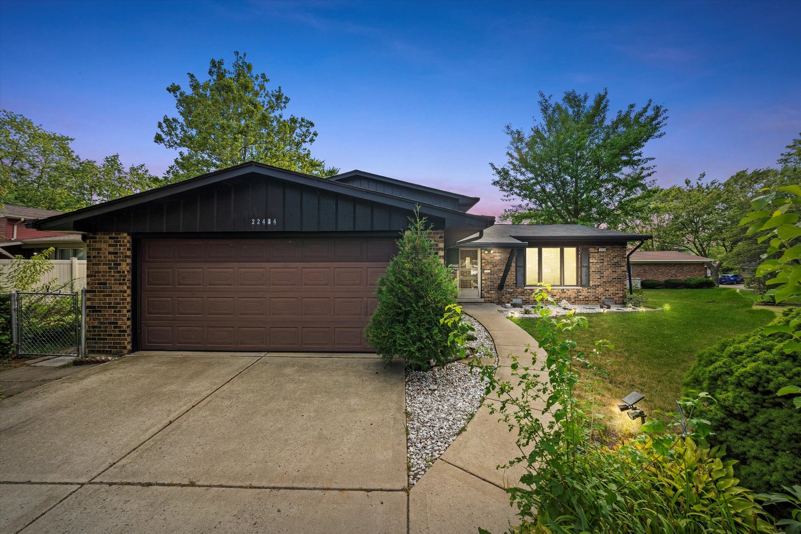 22434 Pleasant Drive Property Photo 47