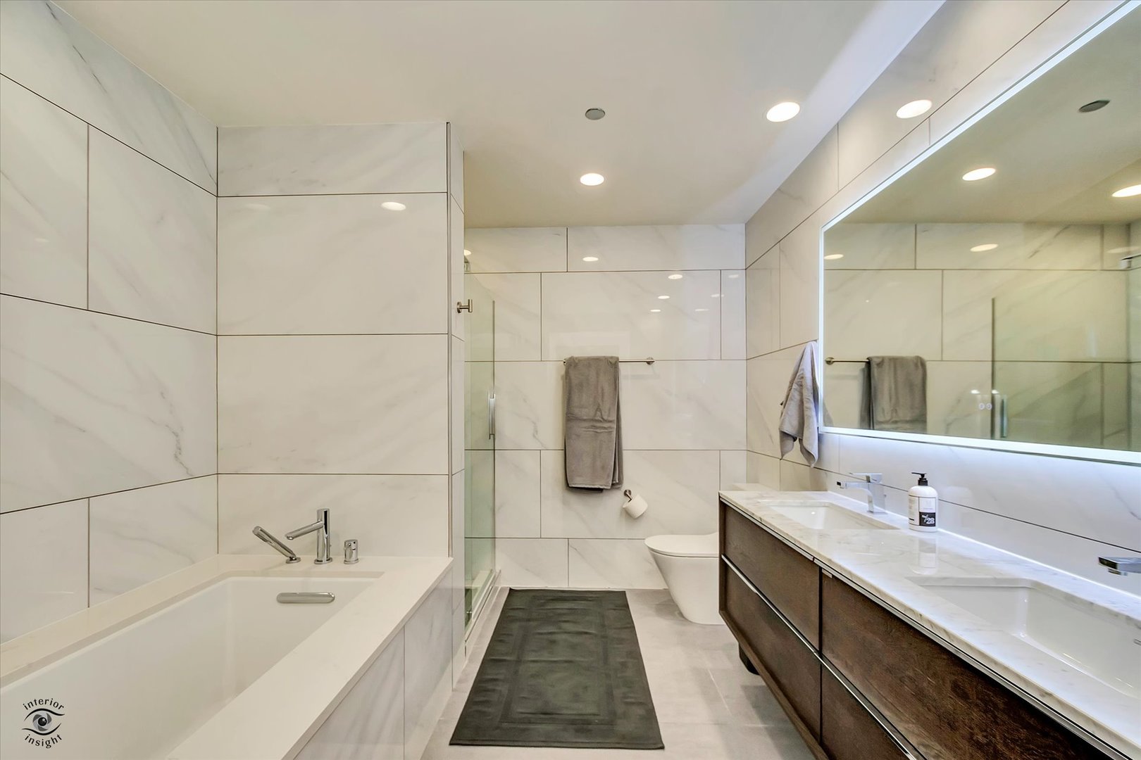 60 E Monroe Street 1701 Property Photo 21