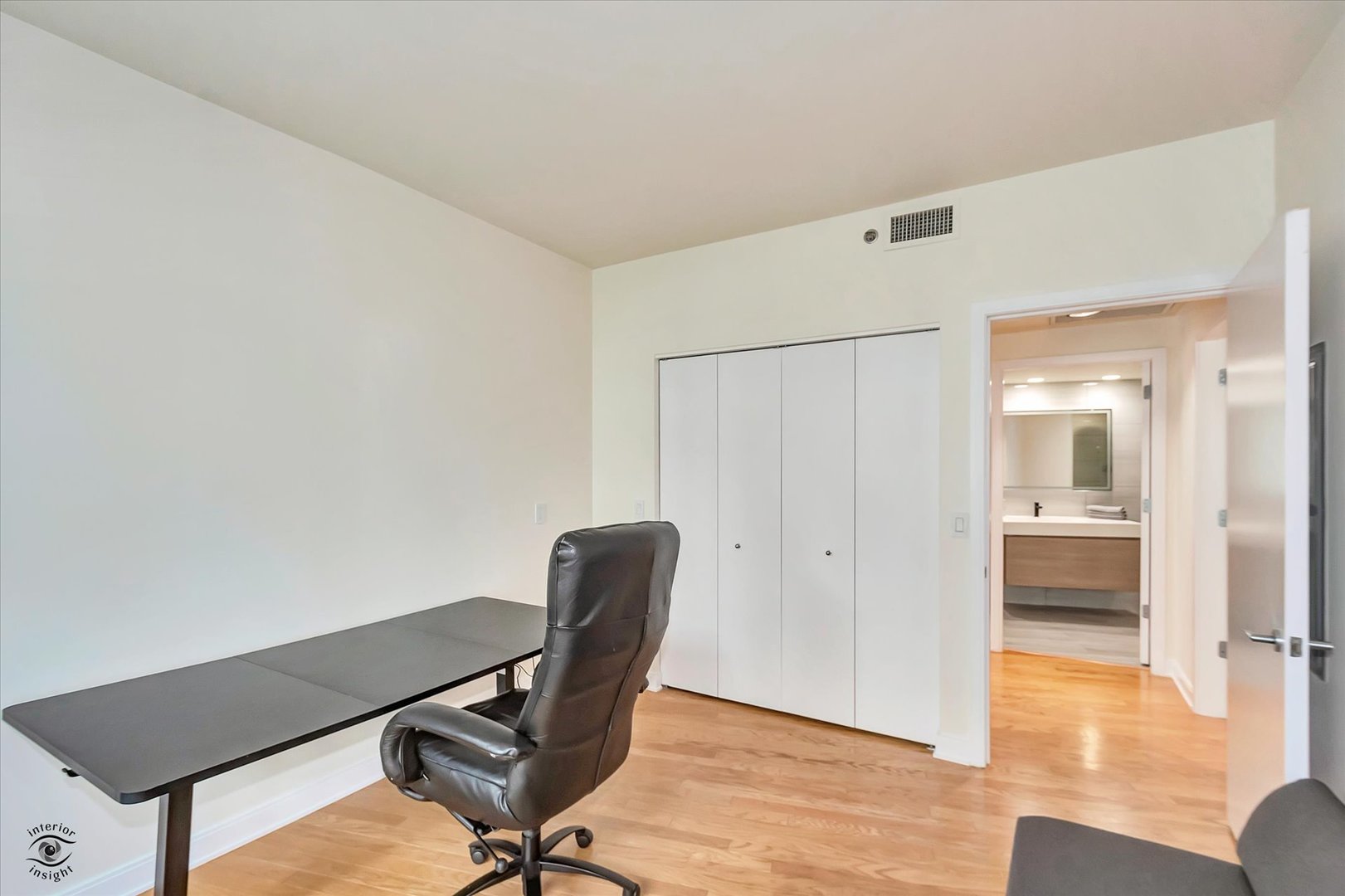 60 E Monroe Street 1701 Property Photo 25