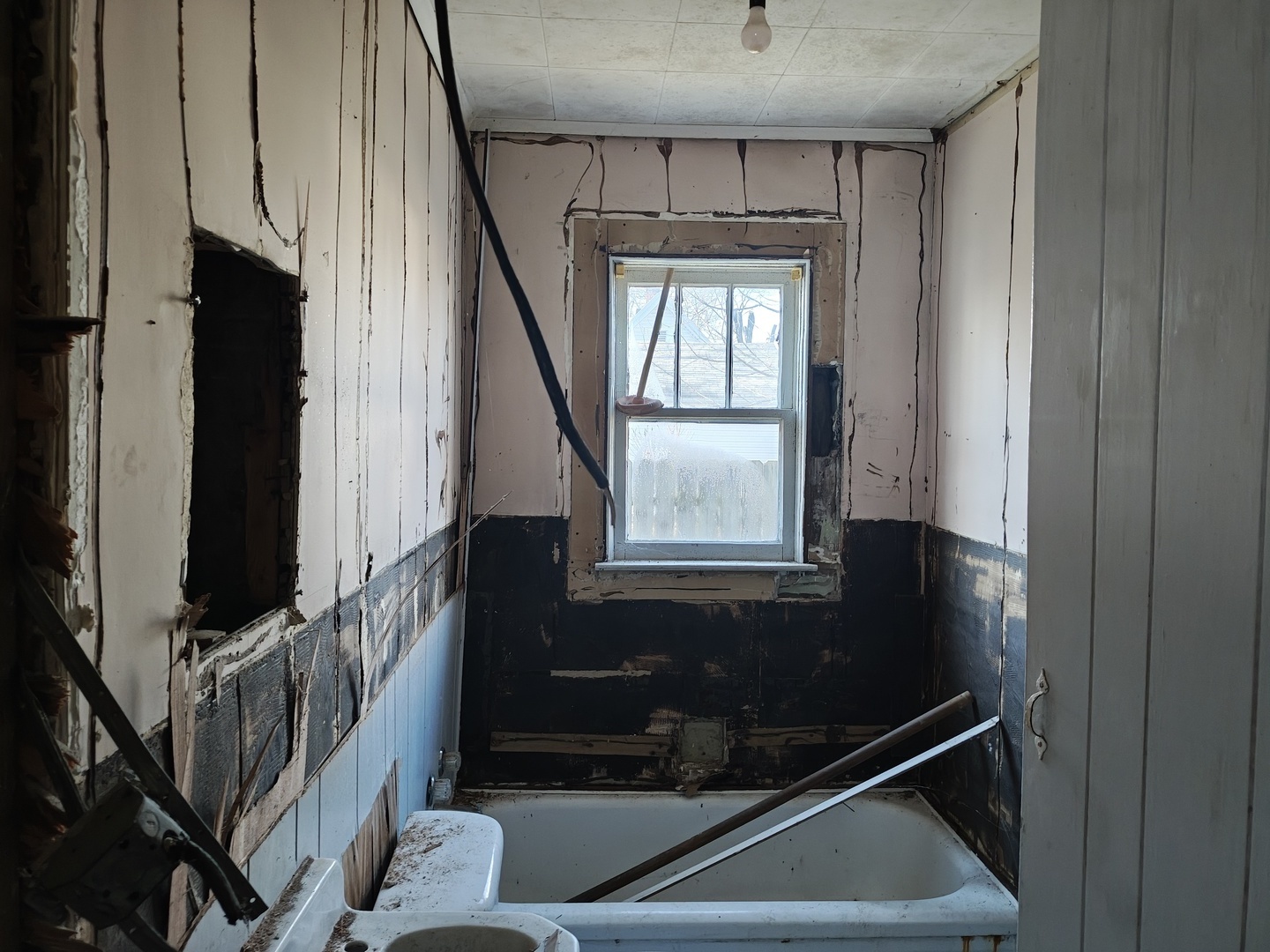 706 E 8th Street Property Photo 12
