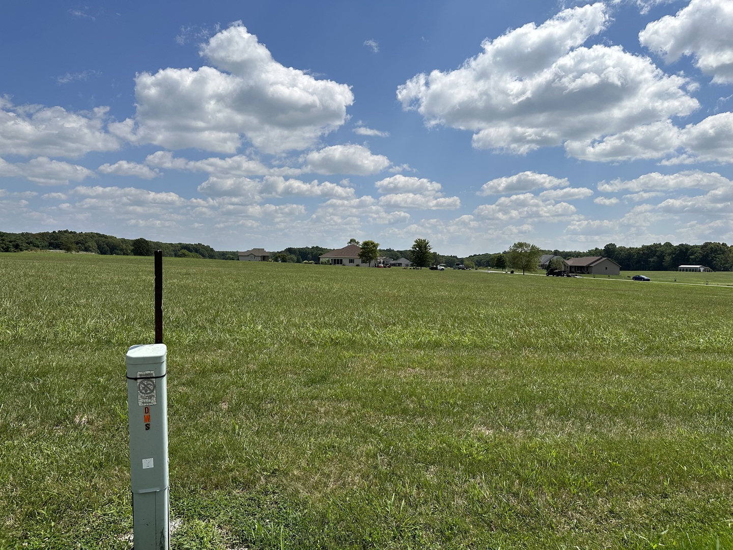 15316 E Holland Drive Property Photo 8