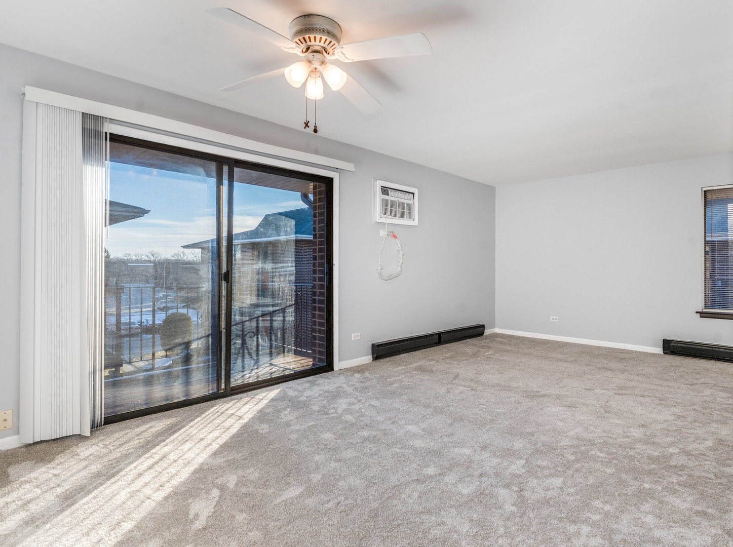 15818 Terrace Drive R3 Property Photo 2