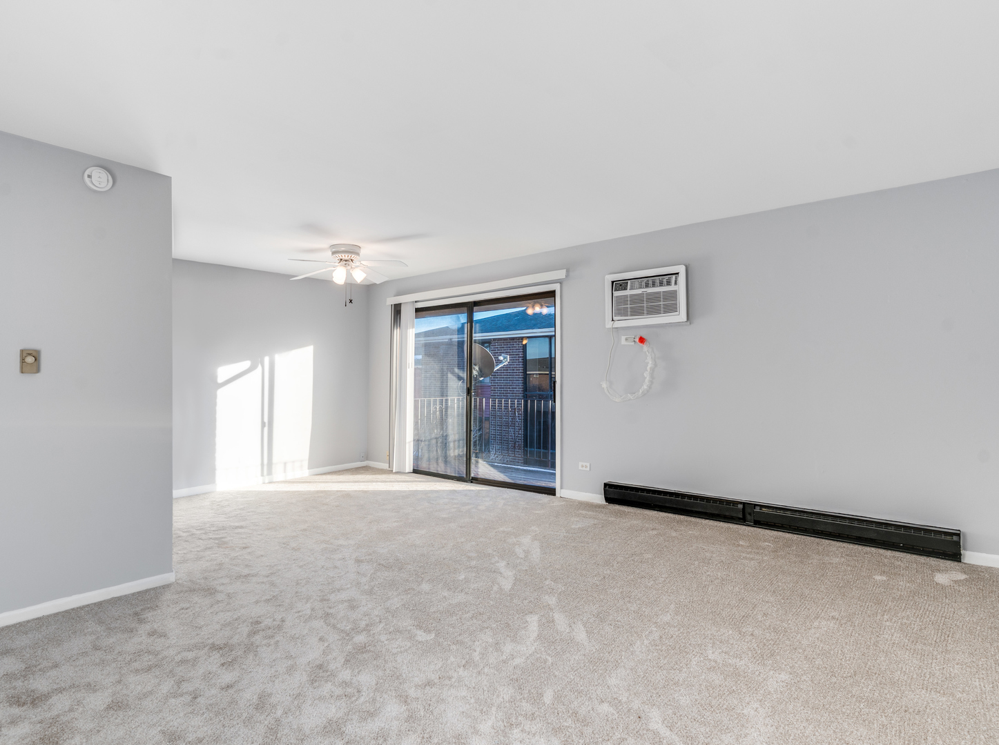 15818 Terrace Drive R3 Property Photo 3