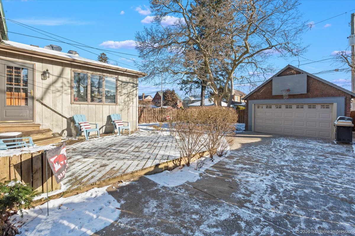 9837 S Hamilton Avenue Property Photo 29
