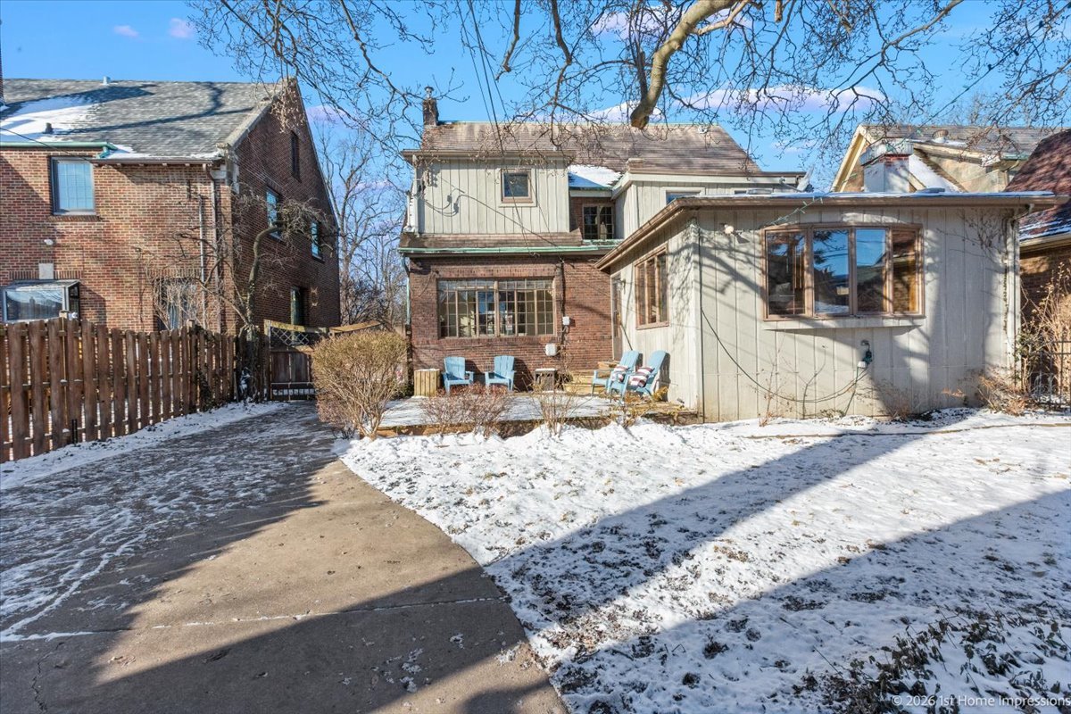 9837 S Hamilton Avenue Property Photo 31