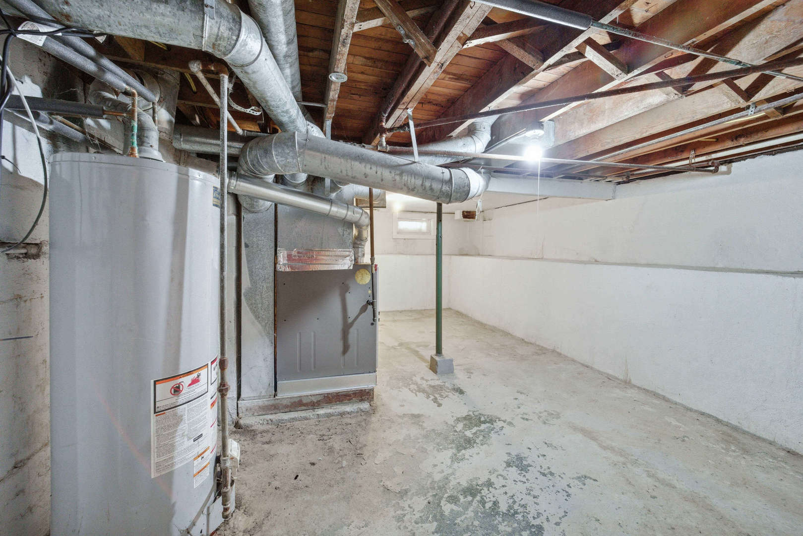 3128 Indian Road Property Photo 16