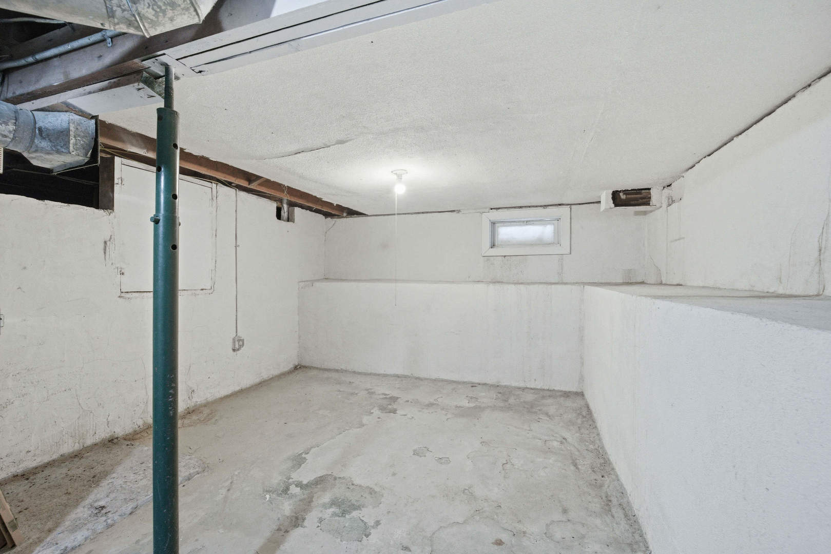 3128 Indian Road Property Photo 18