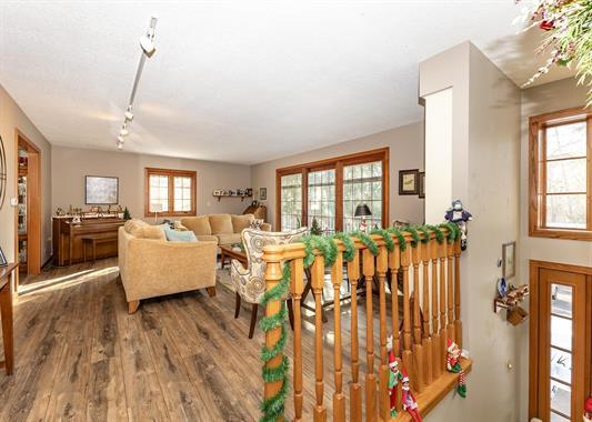 3 Heather Lane Property Photo 6